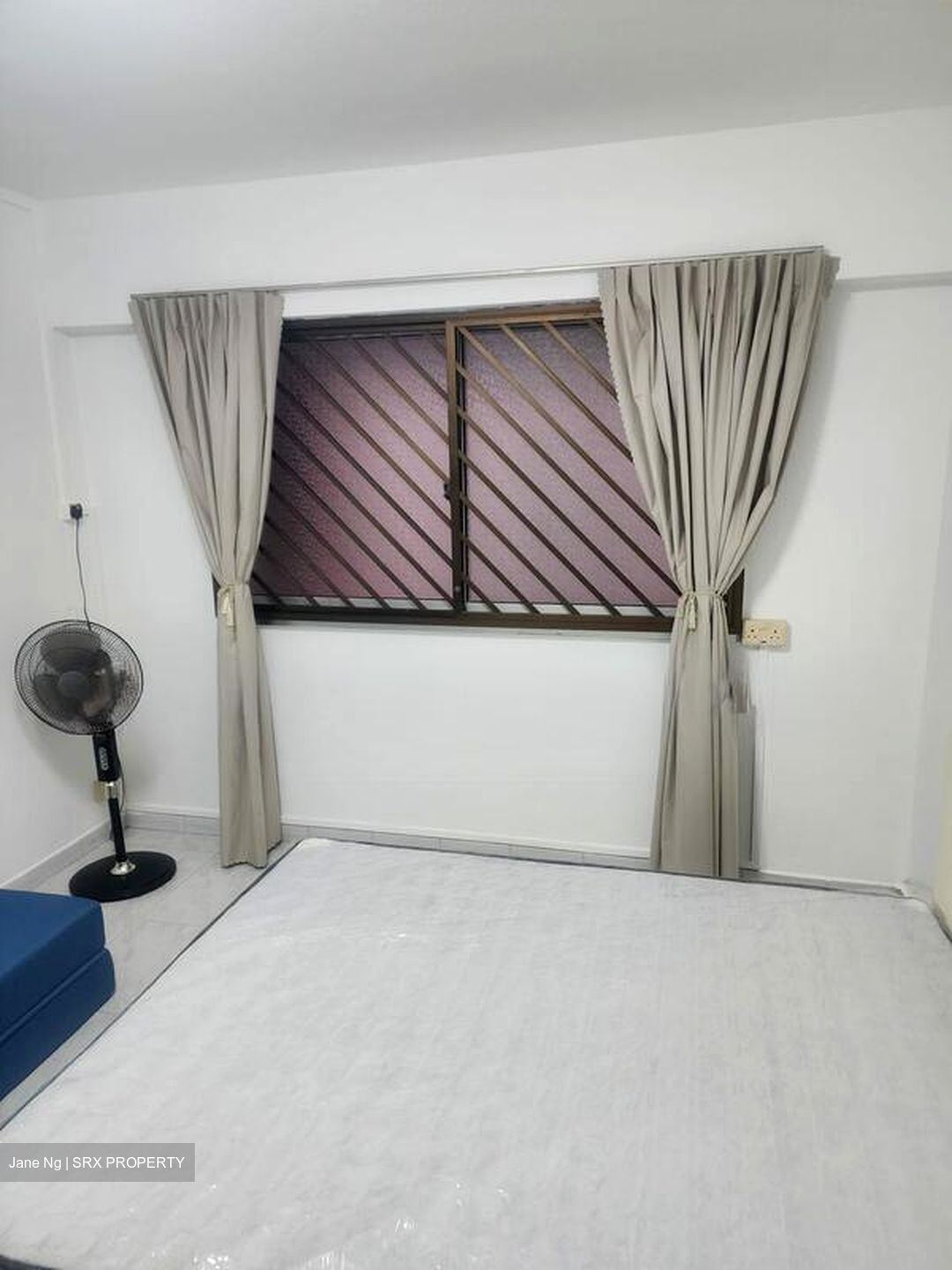 Blk 895 TAMPINES GROVE (Tampines), HDB Executive #553520991